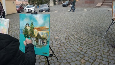Малювали собор і скансен: в Ужгороді зібралися художники на пленер Малювали собор і скансен: в Ужгороді зібралися художники на пленер