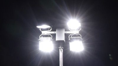 Поліцейські Київщини отримали мобільні світлові башти Поліцейські Київщини отримали мобільні світлові башти