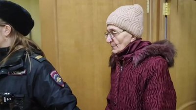 12,5 років за донат на ЗСУ: росіяни етапують в колонію пенсіонерку із Мелітополя