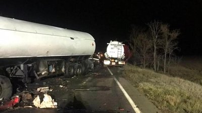 На трасі Одеса-Рені ДТП з бензовозами: один чоловік загинув, другий з тяжкими травмами