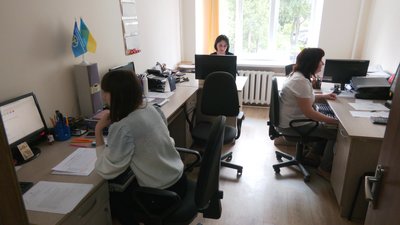 Юристи та економісти: які професії мають найменший попит серед роботодавців Прикарпаття Юристи та економісти: які професії мають найменший попит серед роботодавців Прикарпаття