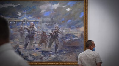 "Мрію зобразити битву сучасної війни". Інтерв'ю з чернівецьким художником-баталістом "Мрію зобразити битву сучасної війни". Інтерв'ю з чернівецьким художником-баталістом