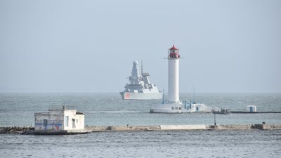 До Одеського порту зайшов есмінець ВМС Великої Британії "Dragon"