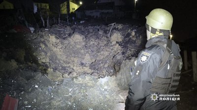 наслідки вибухів, які чули у Чернігові 3 січня