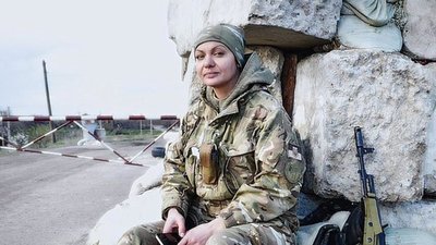 Жінка, яка любила квіти. Спогади про Ірину Цвілу, яка загинула, боронячи Київщину Жінка, яка любила квіти. Спогади про Ірину Цвілу, яка загинула, боронячи Київщину