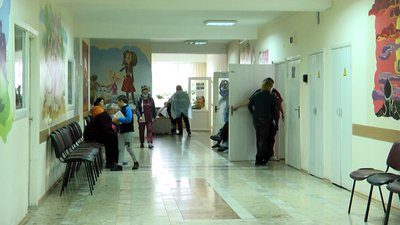 На Житомирщині у чотирьох лікарнях дітям з порушеннями слуху перекладатимуть жестовою мовою
