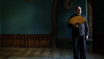 Критика за відсутності любові і смерті Критика за відсутності любові і смерті