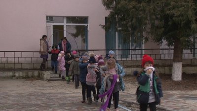 На Черкащині ліцеїсти відпрацьовували дії під час пожежі На Черкащині ліцеїсти відпрацьовували дії під час пожежі