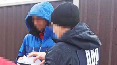 Привласнили майже мільйон гривень на ремонті казарми: у Житомирі оголосили про підозру двом посадовцям та підприємцю Привласнили майже мільйон гривень на ремонті казарми: у Житомирі оголосили про підозру двом посадовцям та підприємцю