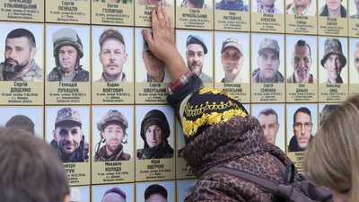Вшанування захисників і захисниць у Луцьку, 1 жовтня 2025 рік
