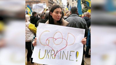 "Військовий капелан – це посередник між світом війни і світом миру" – житомирянка Олена Легенчук "Військовий капелан – це посередник між світом війни і світом миру" – житомирянка Олена Легенчук