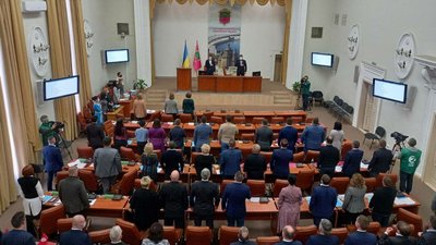 Розпочалася сесія Запорізької міськради. Будівлю оголосили замінованою Розпочалася сесія Запорізької міськради. Будівлю оголосили замінованою