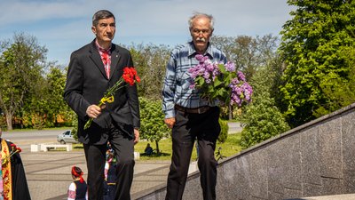 На Дніпропетровщині вшанували пам'ять жертв політичних репресій, – фоторепортаж На Дніпропетровщині вшанували пам'ять жертв політичних репресій, – фоторепортаж