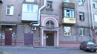Будинок на центральному проспекті Запоріжжя перебуває в аварійному стані