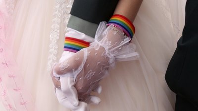 Ватикан заборонив католицькій церкві благословляти одностатеві шлюби
