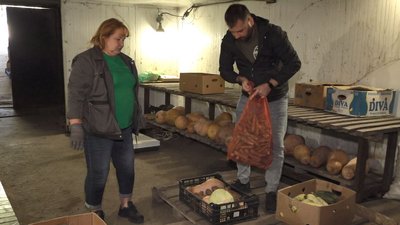 Зоопарк у Черкасах готується до зими Зоопарк у Черкасах готується до зими