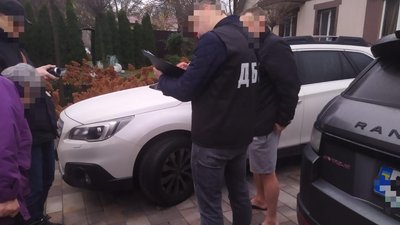 "Зловживання владою": працівникам Полтавської митниці повідомили про підозру