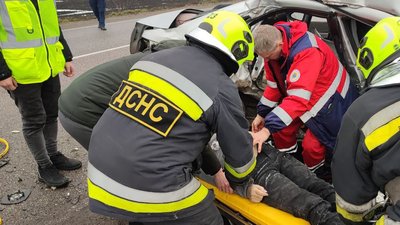 Аварія на Кіровоградщині: один травмований та двоє загиблих Аварія на Кіровоградщині: один травмований та двоє загиблих