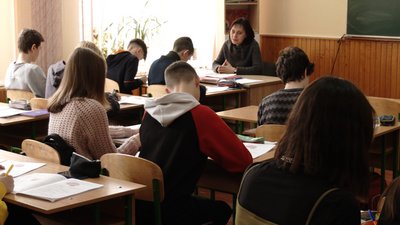Шкільна реформа: що чекає рівненські школи після зміни класифікації