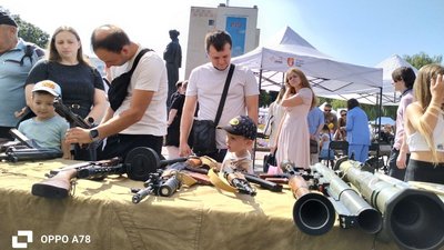 Більше локацій на військову тематику: у Луцьку відбулися 11 наукові пікніки Більше локацій на військову тематику: у Луцьку відбулися 11 наукові пікніки