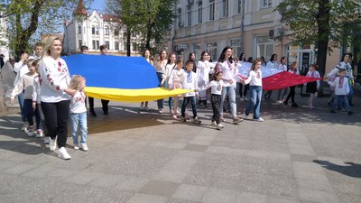 Житомиряни привітали Польщу з Днем Конституції
