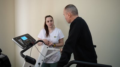 центр медичної реабілітації Лисичанської багатопрофільної лікарні Дніпро 1 березня 2024 рік центр медичної реабілітації Лисичанської багатопрофільної лікарні Дніпро 1 березня 2024 рік