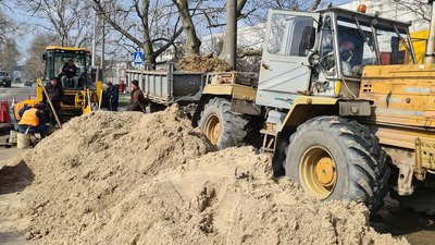 У середмісті Херсона прорив водогону: коли відновлять водопостачання