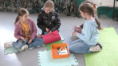 В Івано-Франківську волонтери організували школу-табір для дітей-переселенців