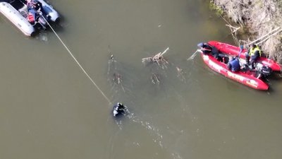 "Всім біда, і селу біда": рятувальники і місцеві про 10-денні пошуки тіла дитини на Рівненщині "Всім біда, і селу біда": рятувальники і місцеві про 10-денні пошуки тіла дитини на Рівненщині