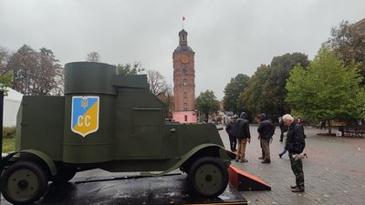 Виставка техніки армії УНР у Вінниці