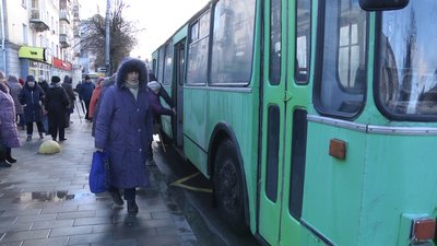 У Житомирі може здорожчати проїзд у громадському транспорті — з чим це пов’язано і чого чекати У Житомирі може здорожчати проїзд у громадському транспорті — з чим це пов’язано і чого чекати