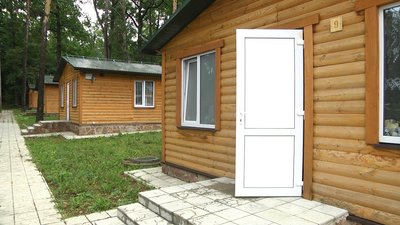 Переїхали зі школи в літній табір: плюси й мінуси для переселенців на Тернопільщині