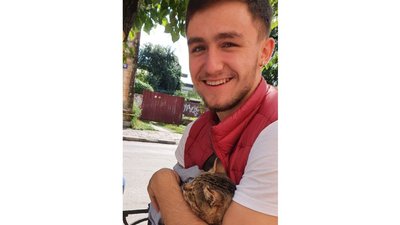 “Все одно чекаю, що він повернеться”. Сповідь матері, спогади знайомих про захисника з Прикарпаття Романа Дубінського “Все одно чекаю, що він повернеться”. Сповідь матері, спогади знайомих про захисника з Прикарпаття Романа Дубінського