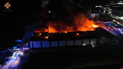 горить підприємство