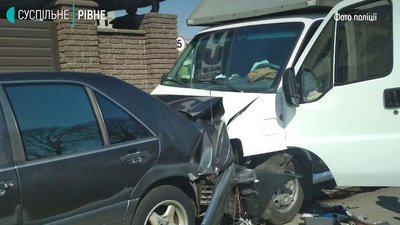 У Рівному під час руху авто помер водій