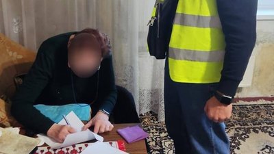 Підтримувала збройну агресію РФ. На Миколаївщині оголосили про підозру жительці Южноукраїнська