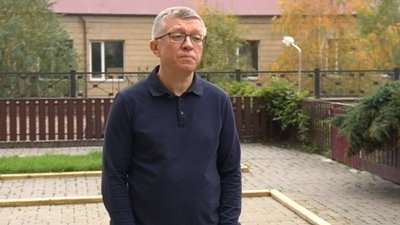 "У мене залишається три тисячі на продукти". Як в Україні прожити на одну зарплату