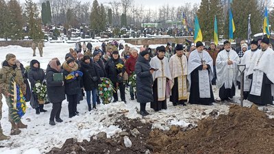 Прощання із захисником України Вікторем Богданом. Грудень 2023. Тернопіль Прощання із захисником України Вікторем Богданом. Грудень 2023. Тернопіль