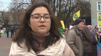 Акція Поверніть героїв додому хмельницький 11.11.2022, дружина прикордонника Акція Поверніть героїв додому хмельницький 11.11.2022, дружина прикордонника