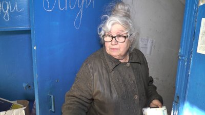 Селище Велика Новосілка люди життя підвали обстріли Донецька область Селище Велика Новосілка люди життя підвали обстріли Донецька область