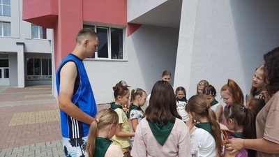 Дитячий табір "Над Бугом" запрацював у Хмельницькому Дитячий табір "Над Бугом" запрацював у Хмельницькому