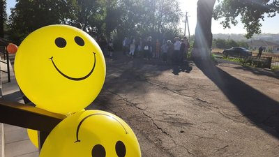 У школі села Соколівське Кропивницького району лінійка тривала 15 хвилин