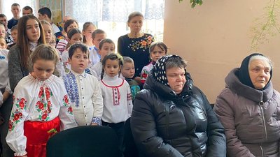 У школі на Тернопільщині відкрили куточок пам'яті загиблих односельчан У школі на Тернопільщині відкрили куточок пам'яті загиблих односельчан