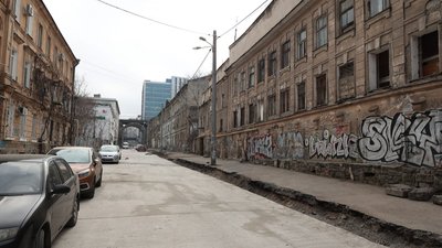 Мер Одеси запропонував накрити банером руїни на Деволанівському узвозі Мер Одеси запропонував накрити банером руїни на Деволанівському узвозі