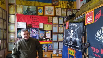 На Тернопільщині волонтери облаштували музей російсько-української війни На Тернопільщині волонтери облаштували музей російсько-української війни