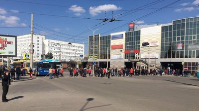 Працівники "Центрального ринку" в Сумах перекрили центр міста