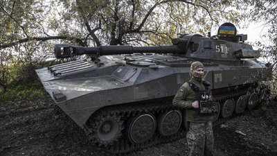 Відведення військ РФ з Херсона, скасування мит на генератори, відключення світла по всій Україні. 259 день війни. Онлайн
