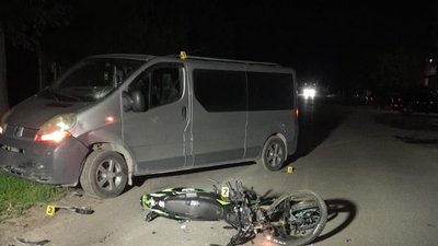 У Радехові на Львівщині внаслідок ДТП травмувався 14-річний мотоцикліст