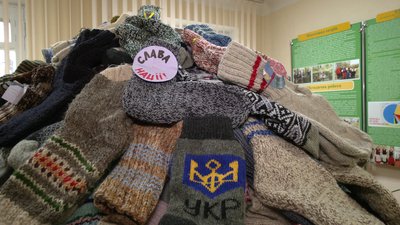 Зібрали понад шість тисяч пар шкарпеток: у Рівному закінчився благодійний марафон на підтримку ЗСУ Зібрали понад шість тисяч пар шкарпеток: у Рівному закінчився благодійний марафон на підтримку ЗСУ