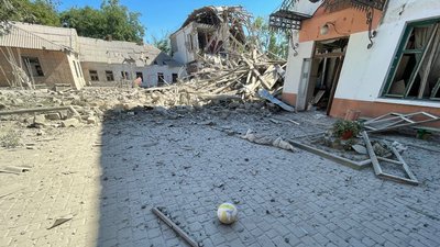 Зруйновані школи у Миколаєві не відновлюватимуть. Навчання відбуватимуться онлайн — міський голова